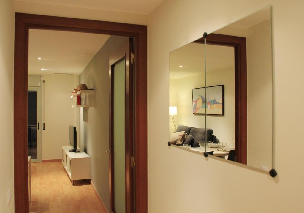 Alguera Apartments Industria Barcelona Rum bild